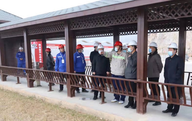 富平縣副縣長(cháng)薛朝到富平公司礦山指導安全生產(chǎn)工作