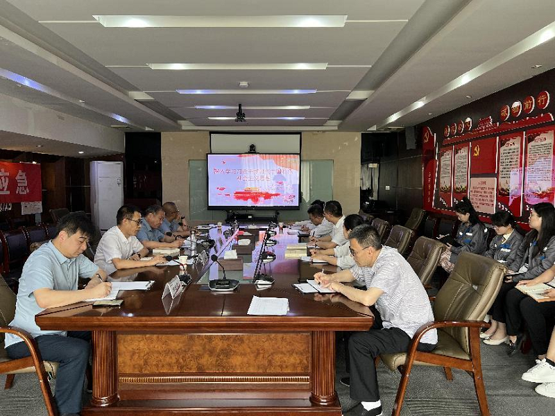 陜西建材科技公司副總經(jīng)理時(shí)啟林到陜煤新材公司講專(zhuān)題黨課