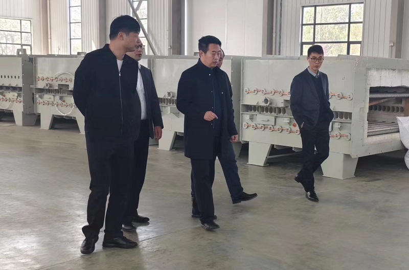 周紅到龍門(mén)綠碳公司中試線(xiàn)調研指導工作