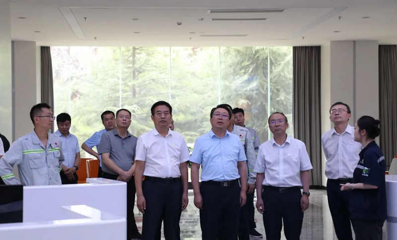 陜西省生態(tài)環(huán)境廳副廳長(cháng)趙甲宏一行到富平公司調研